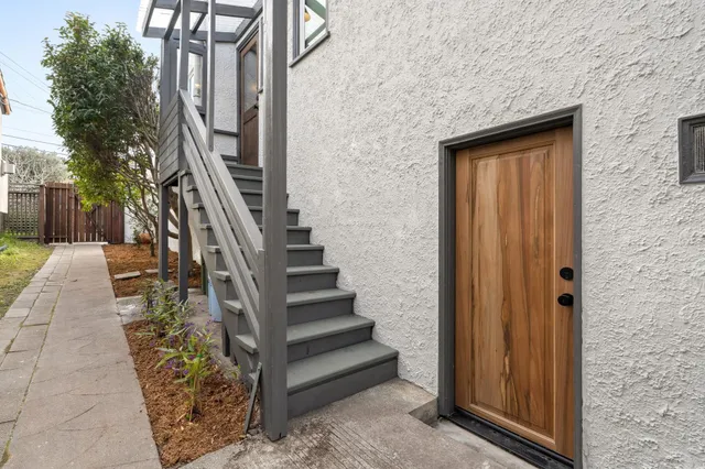 $998,000 | 1563 Thousand Oaks Boulevard, Berkeley, CA 94707