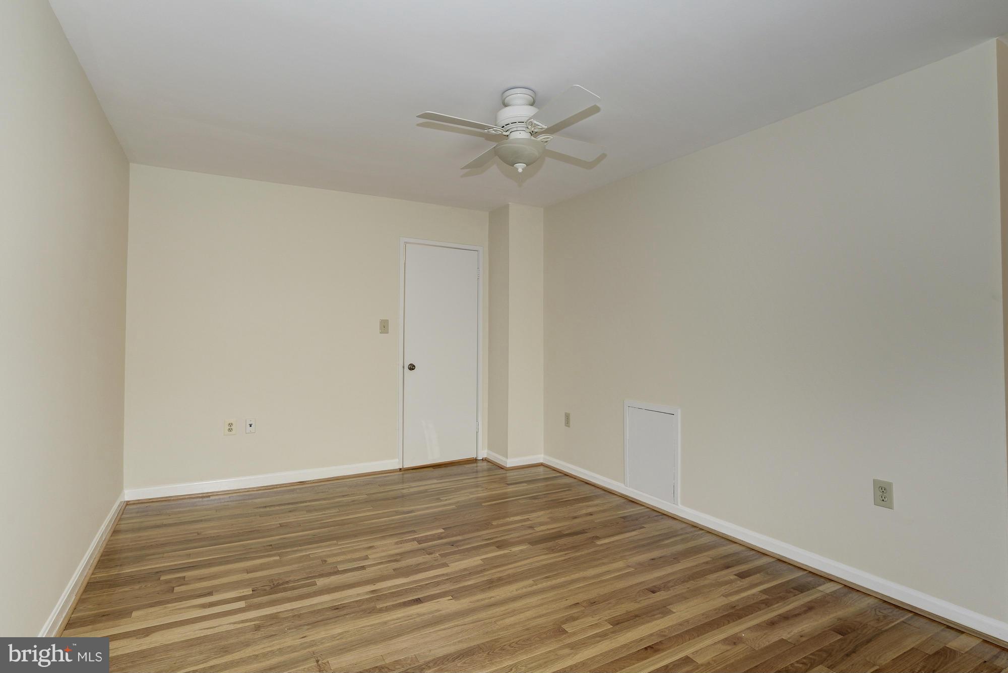 8183 Inverness Ridge Road Potomac, MD 20854 - Photo 13 of 27 Bedroom