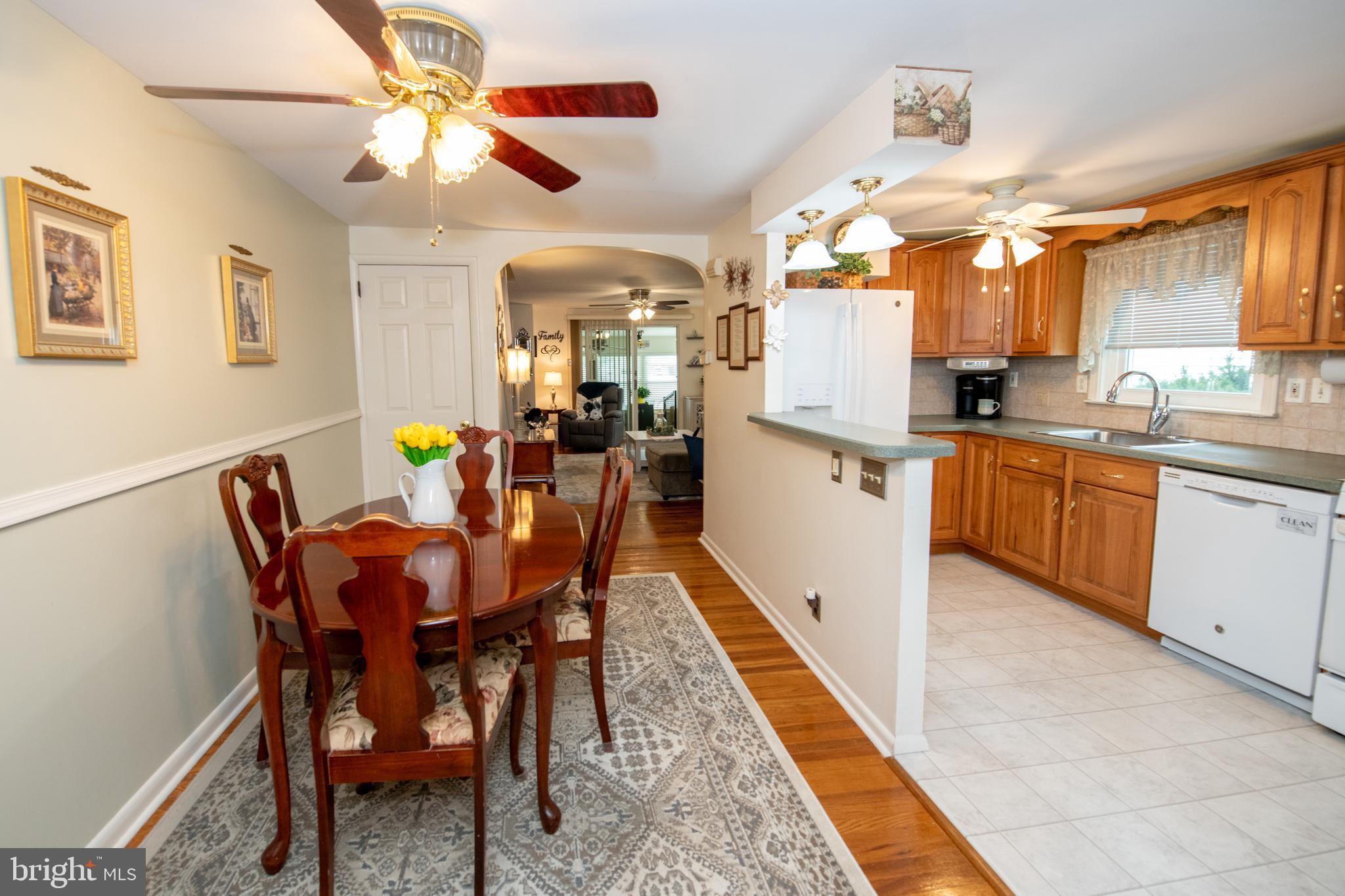 2813 Shelly Road Philadelphia, PA 19152 - Photo 15 of 53 Gallery Image 15
