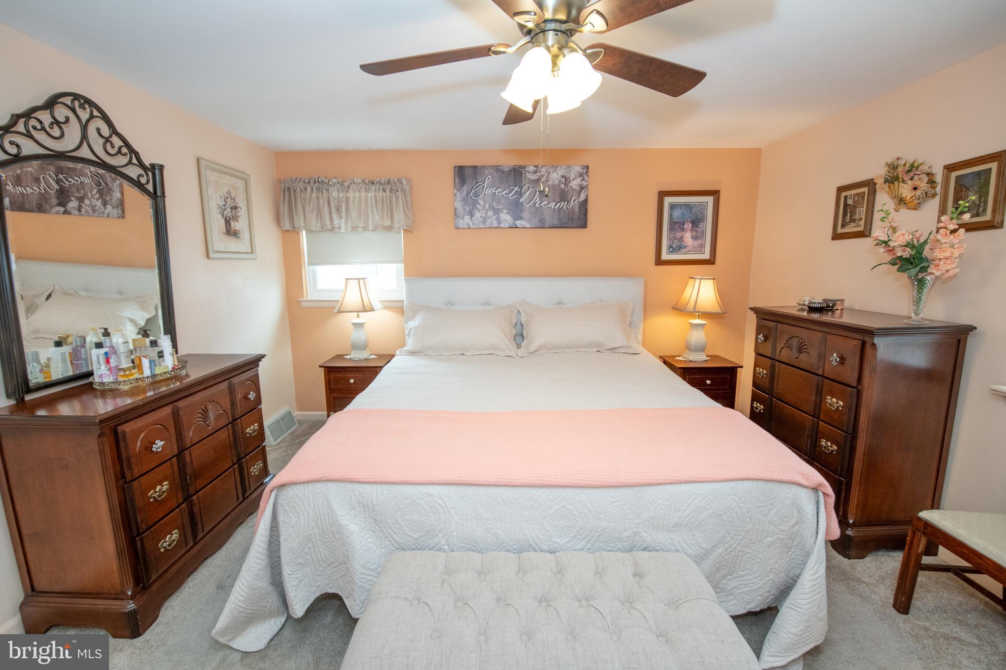 2813 Shelly Road Philadelphia, PA 19152 - Photo 26 of 53 Gallery Image 26