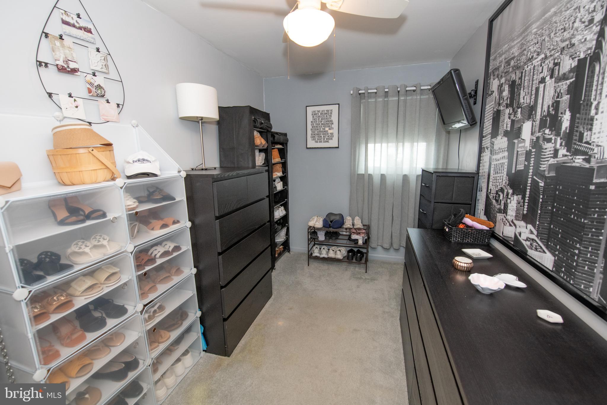 2813 Shelly Road Philadelphia, PA 19152 - Photo 39 of 53 Gallery Image 39