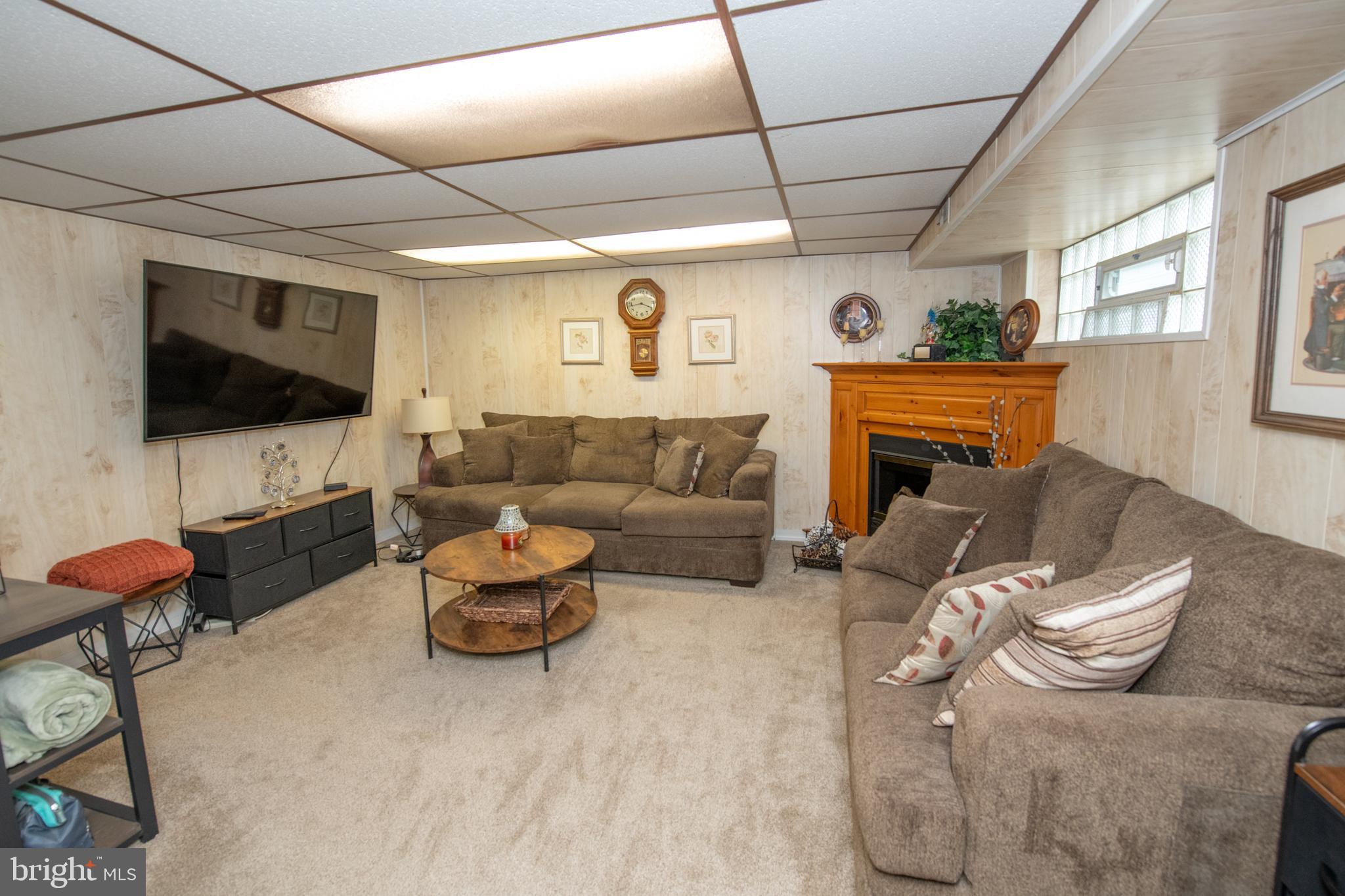 2813 Shelly Road Philadelphia, PA 19152 - Photo 42 of 53 Gallery Image 42