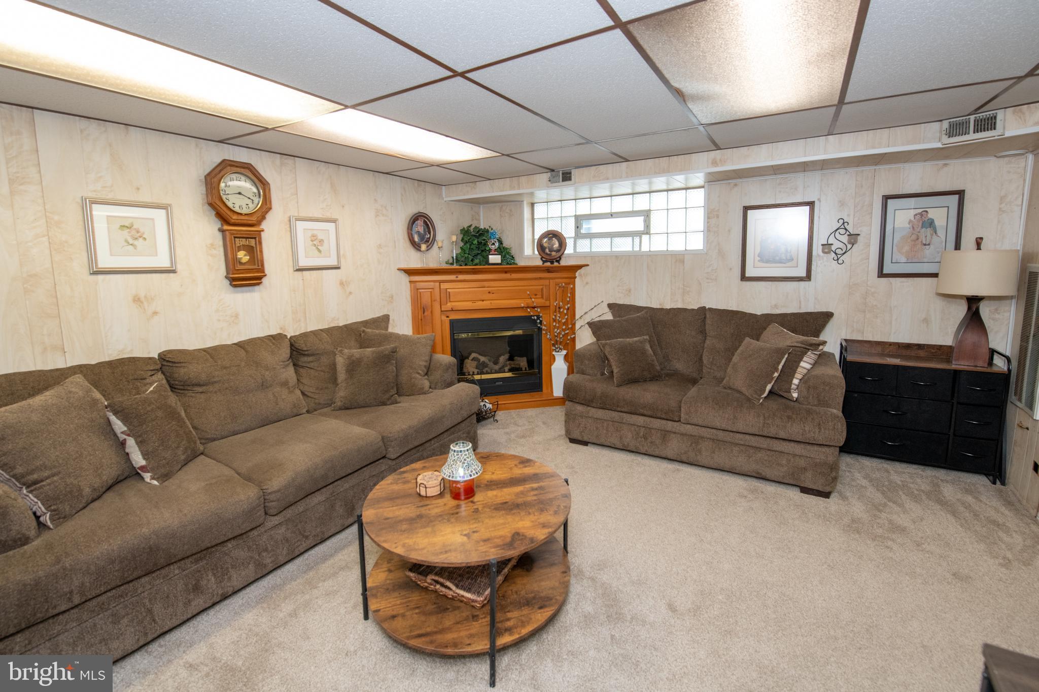 2813 Shelly Road Philadelphia, PA 19152 - Photo 45 of 53 Gallery Image 45