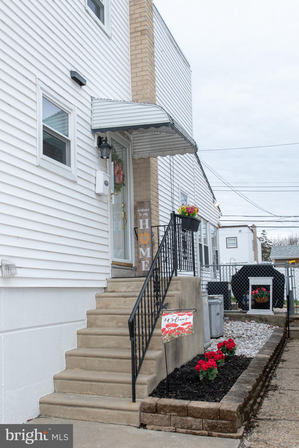 2813 Shelly Road Philadelphia, PA 19152 - Photo 5 of 53 Gallery Image 5