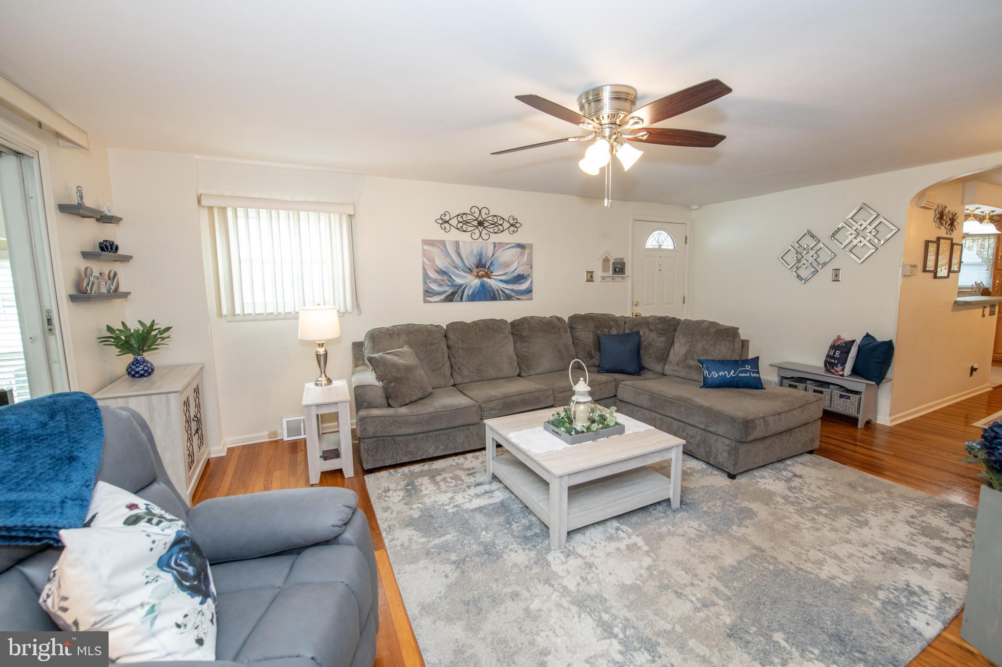 2813 Shelly Road Philadelphia, PA 19152 - Photo 8 of 53 Gallery Image 8