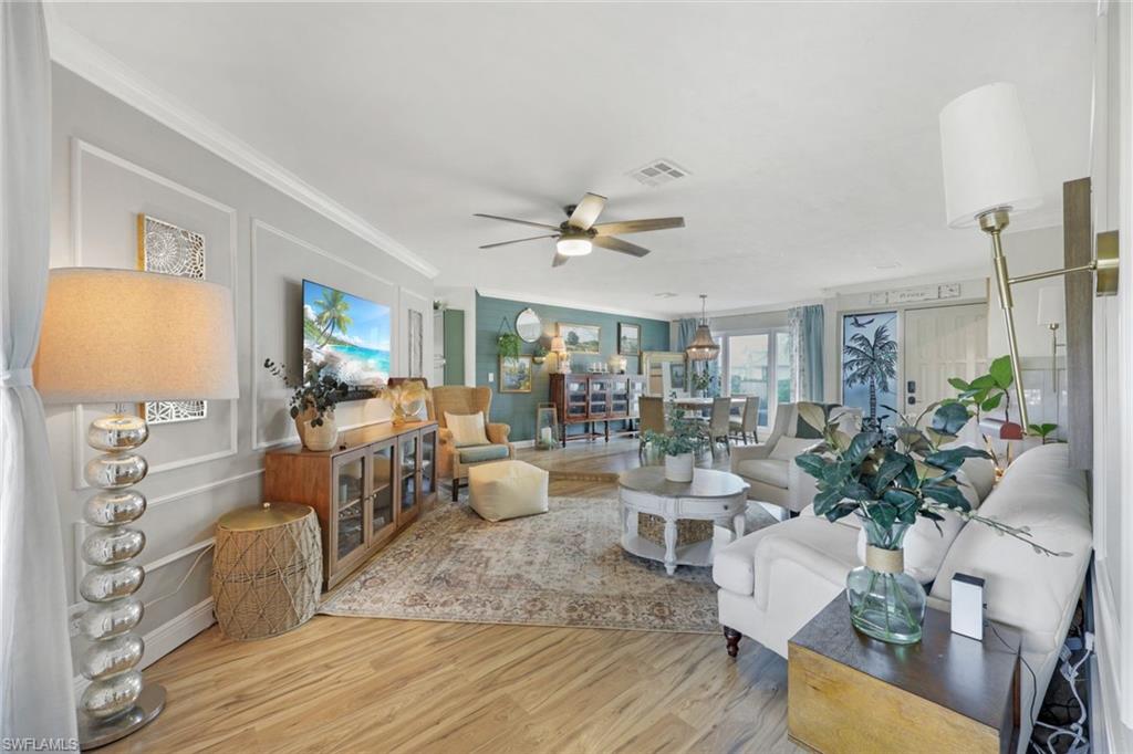 391 Torrey Pines Point Naples, FL 34113 - Photo 6 of 41 Gallery Image 6