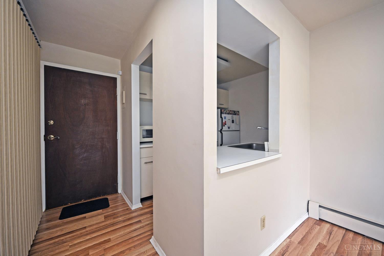 1815 William Howard Taft Road, Unit 607 Cincinnati, OH 45206 - Photo 7 of 31