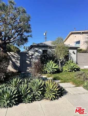 $6,595 | 2329 Clark Avenue, Venice, CA 90291