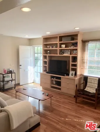 $6,595 | 2329 Clark Avenue, Venice, CA 90291