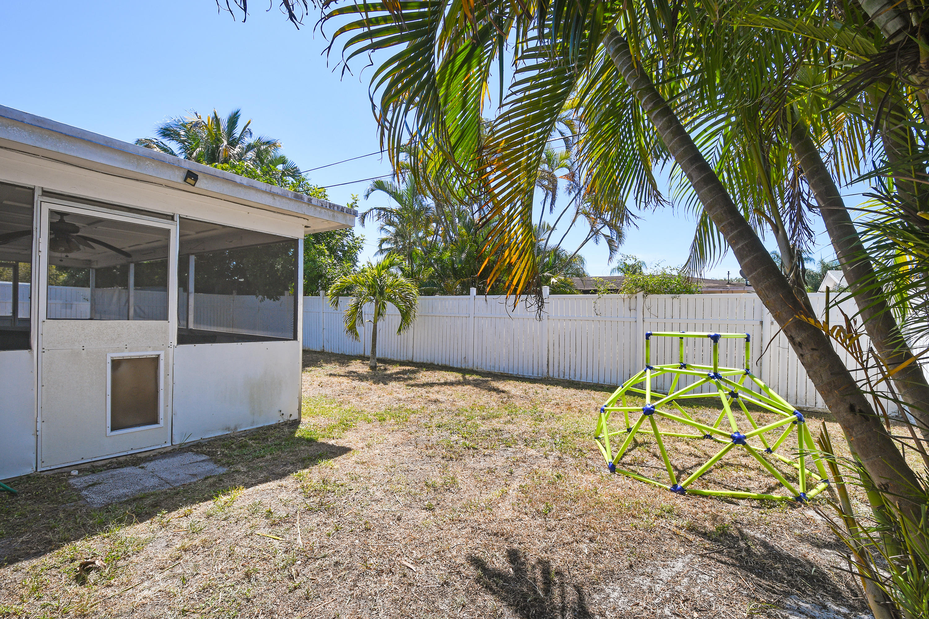 3774 Catalina Road Palm Beach Gardens, FL 33410 - Photo 25 of 29 DSC_3039