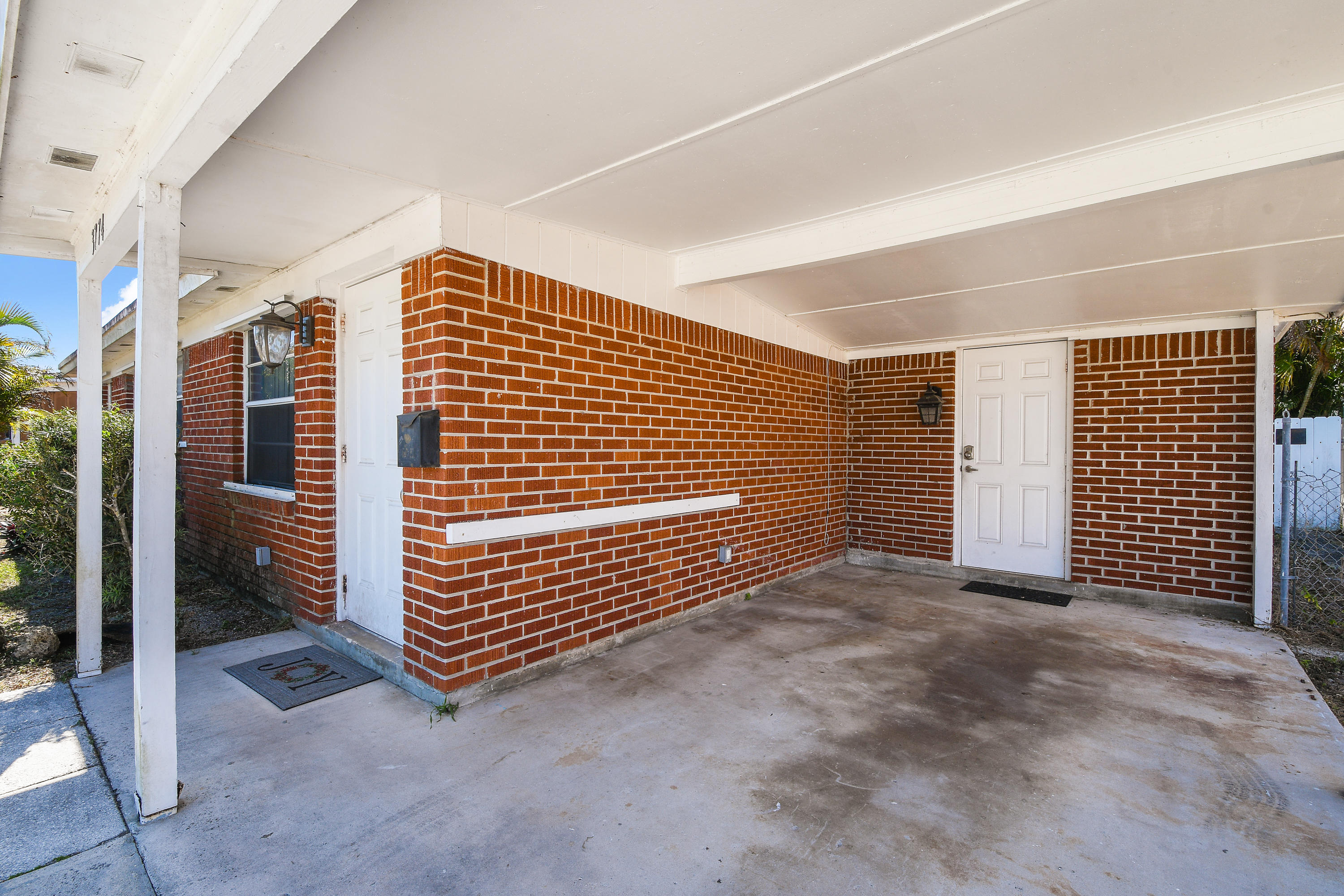 3774 Catalina Road Palm Beach Gardens, FL 33410 - Photo 3 of 29 DSC_2925