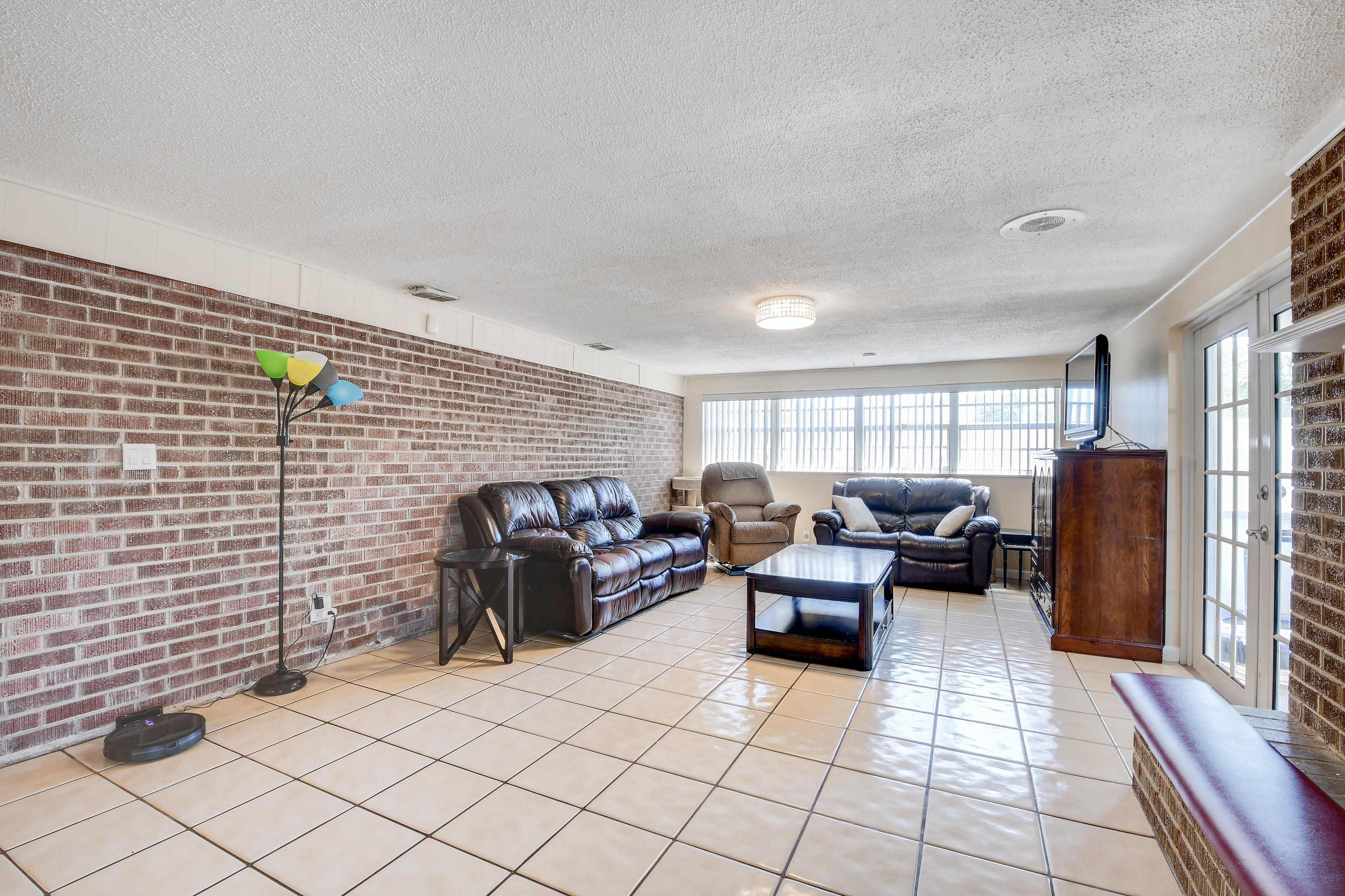 3774 Catalina Road Palm Beach Gardens, FL 33410 - Photo 8 of 29 DSC_2955
