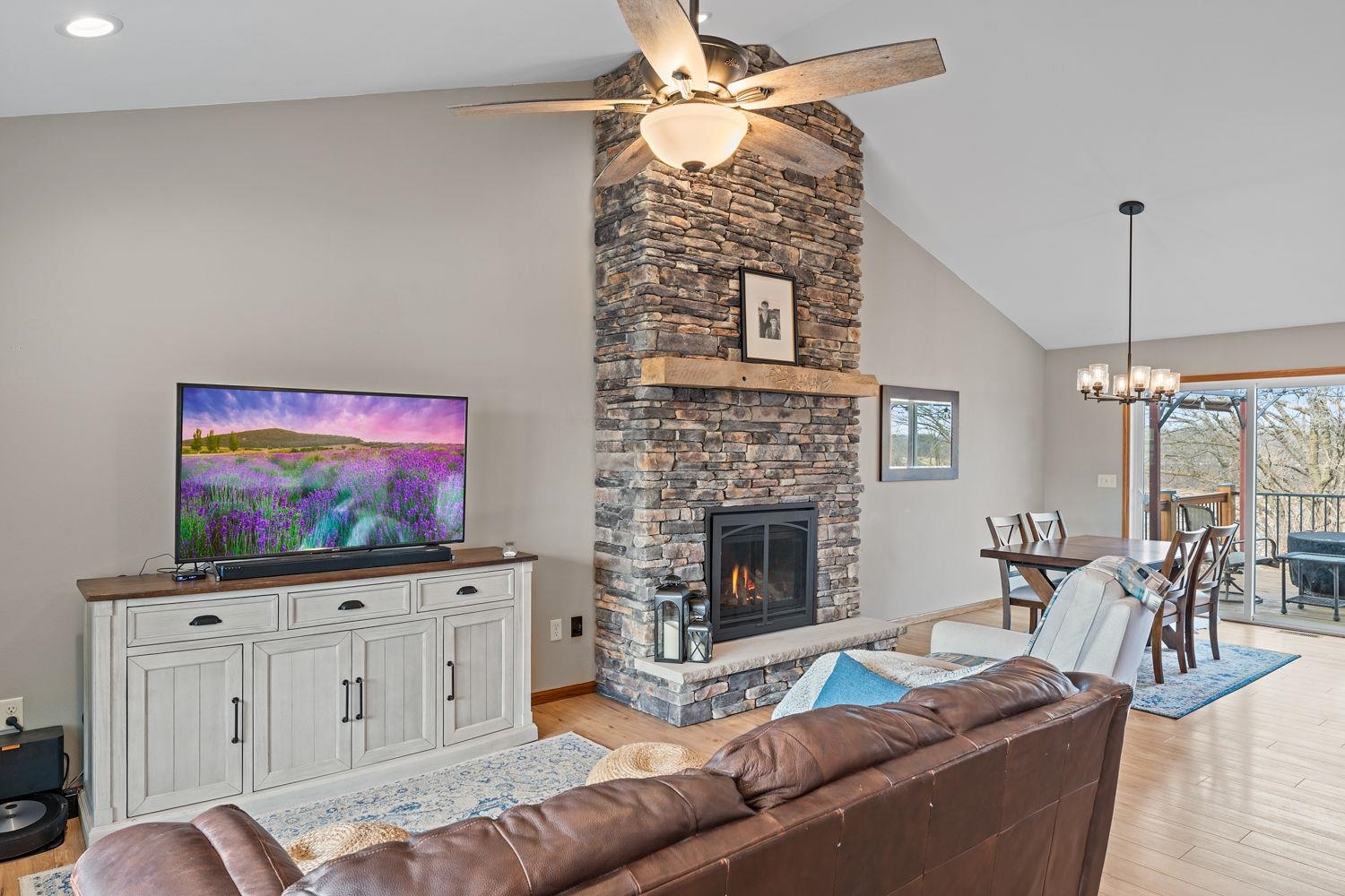 70 Meme Lane Reedsburg, WI 53959 - Photo 5 of 50