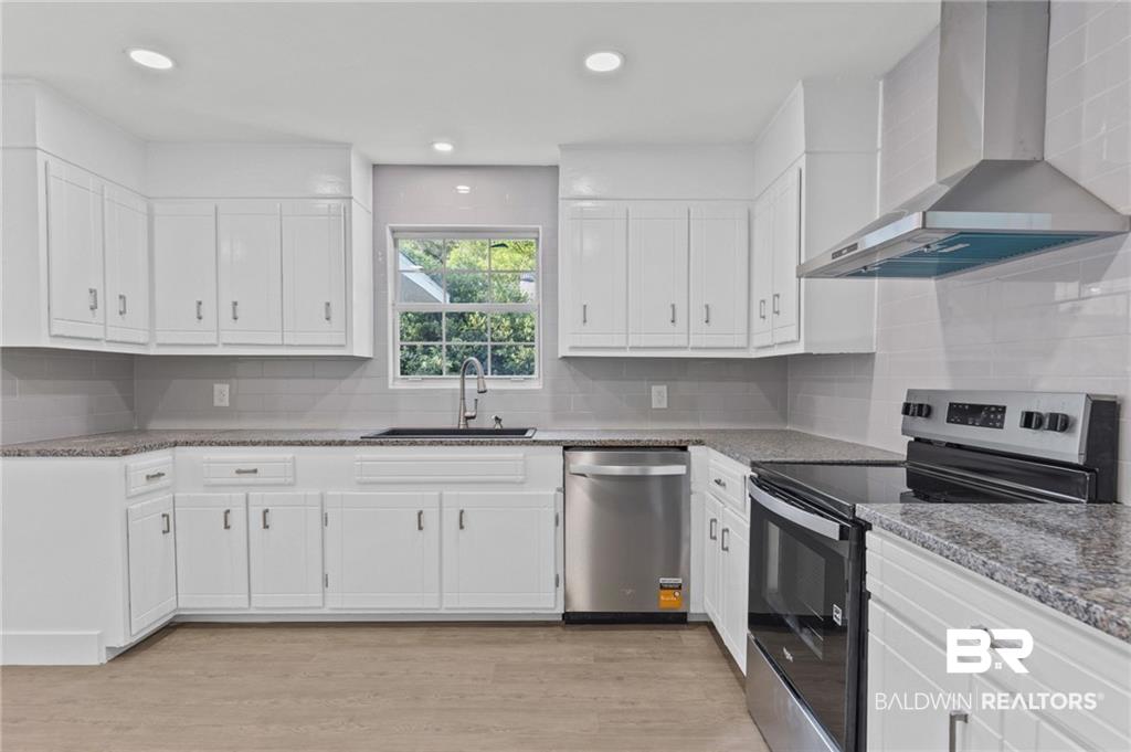 1605 Woodley Road Mobile, AL 36618 - Photo 8 of 21 Gallery Image 8