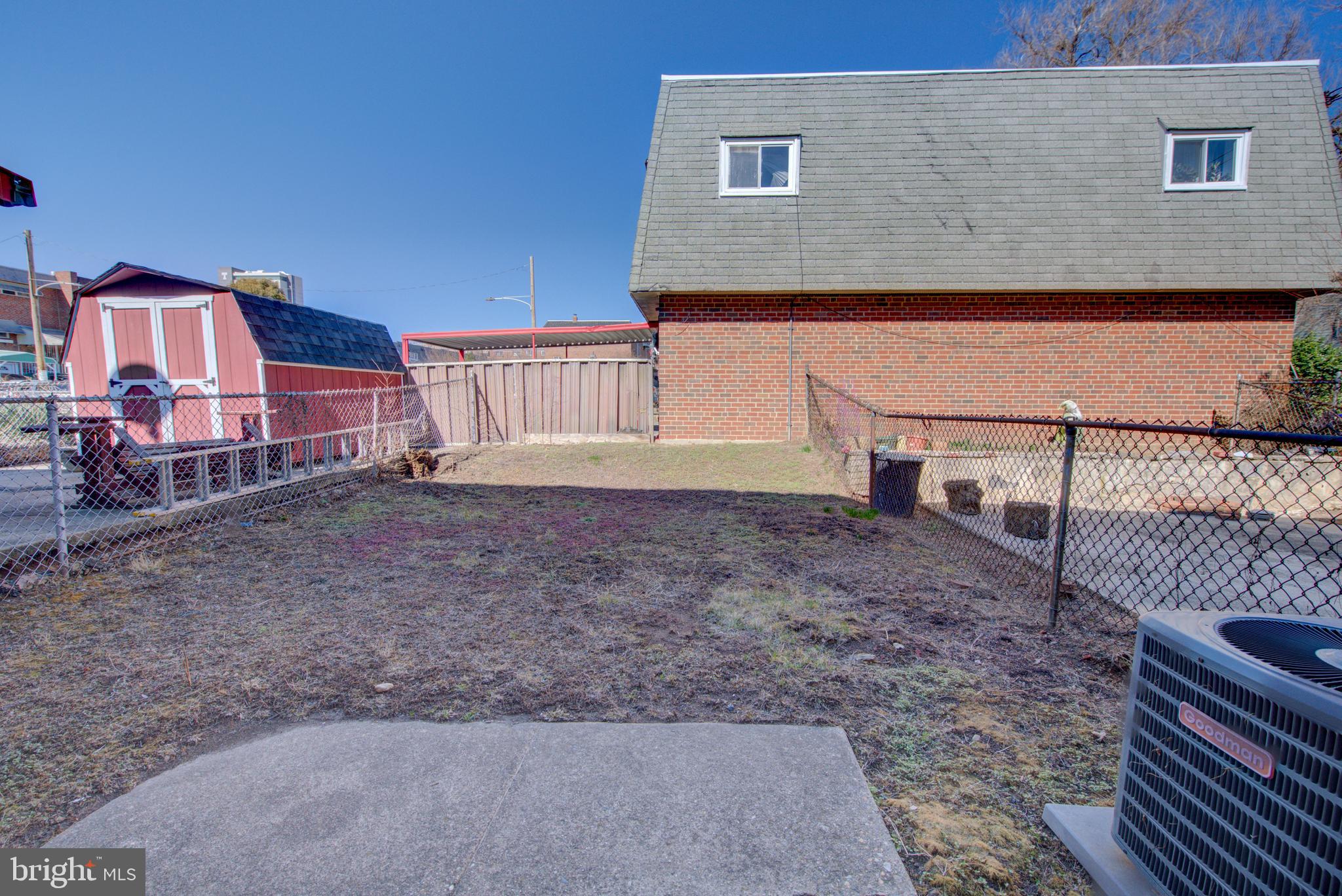 1119 Master Street Philadelphia, PA 19122 - Photo 22 of 22 Backyard