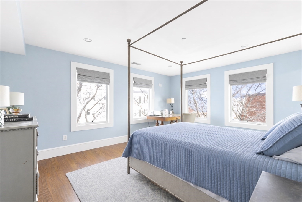 435 East 3rd Street, Unit 2 Boston, MA 02127 - Photo 13 of 25