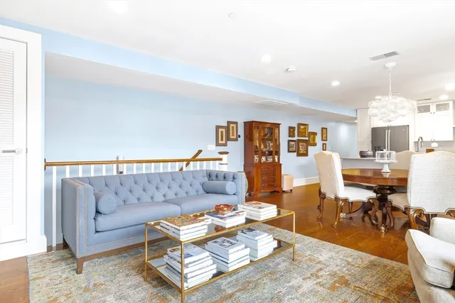 $1,149,000 | 435 East 3rd Street, Unit 2, Boston, MA 02127