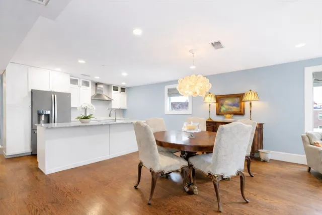 $1,149,000 | 435 East 3rd Street, Unit 2, Boston, MA 02127