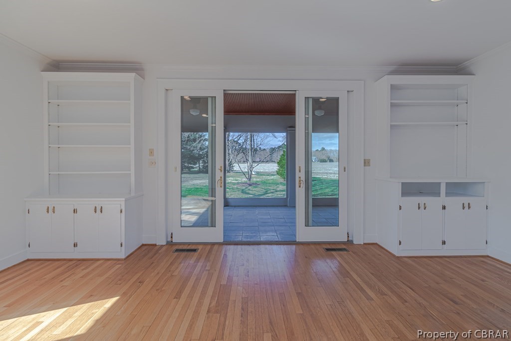 561 Natty Point Lane Kilmarnock, VA 22482 - Photo 11 of 45