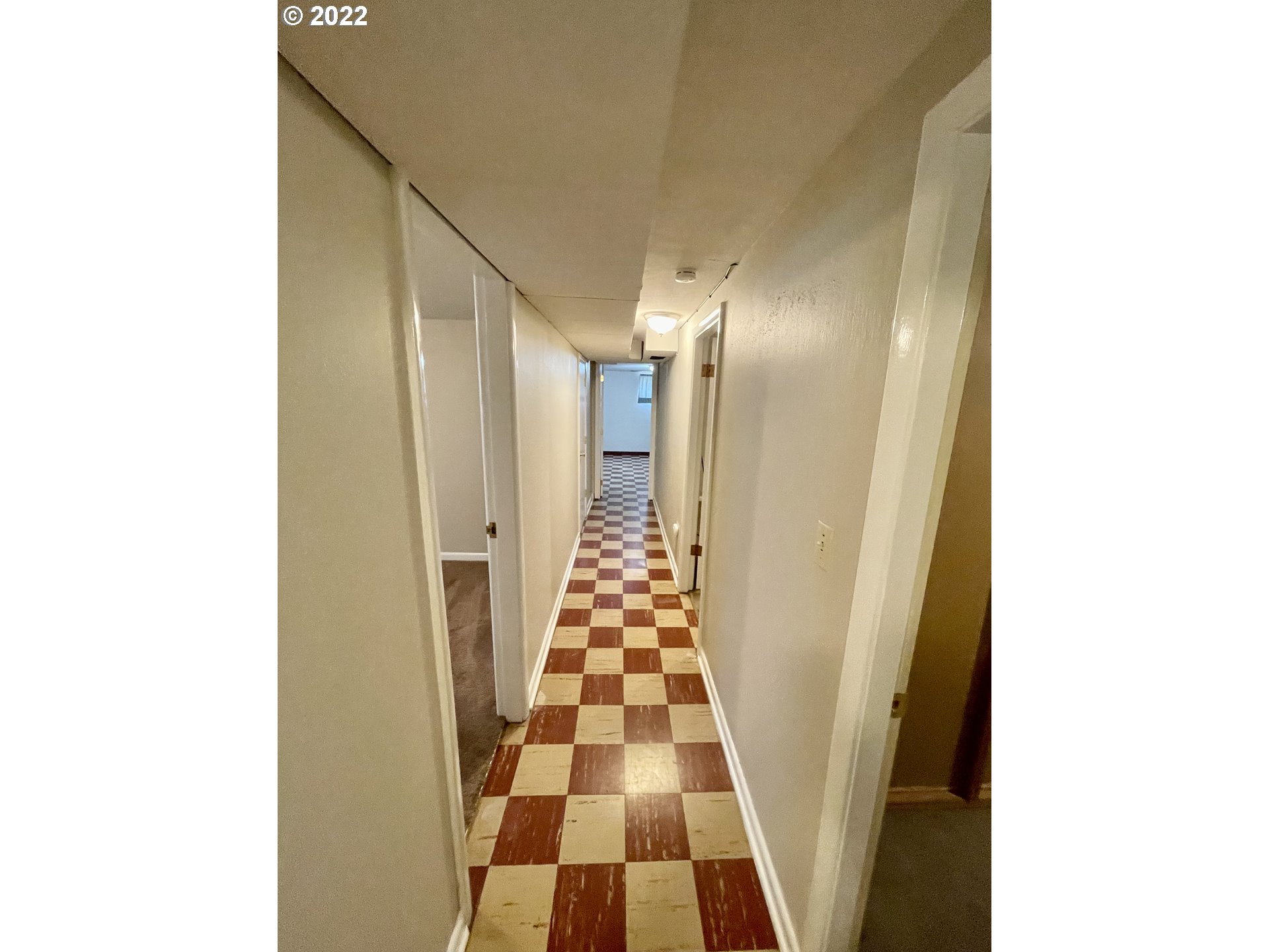 223 Southeast 16th Street Pendleton, OR 97801 - Photo 15 of 24 Gallery Image 15
