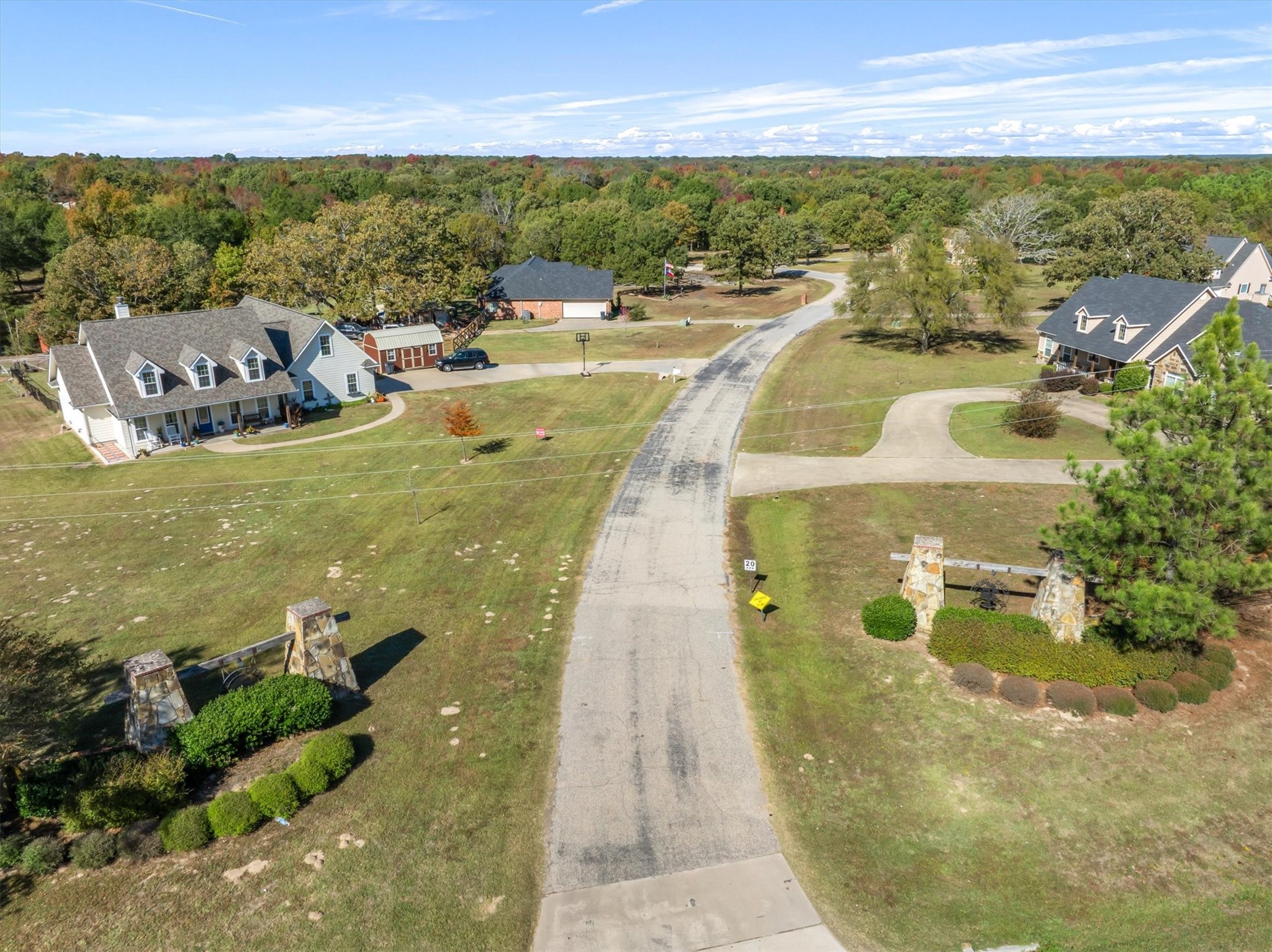 271 Rscr 4269 Emory, TX 75440 - Photo 46 of 48 a view of a swimming pool with an outdoor seating
