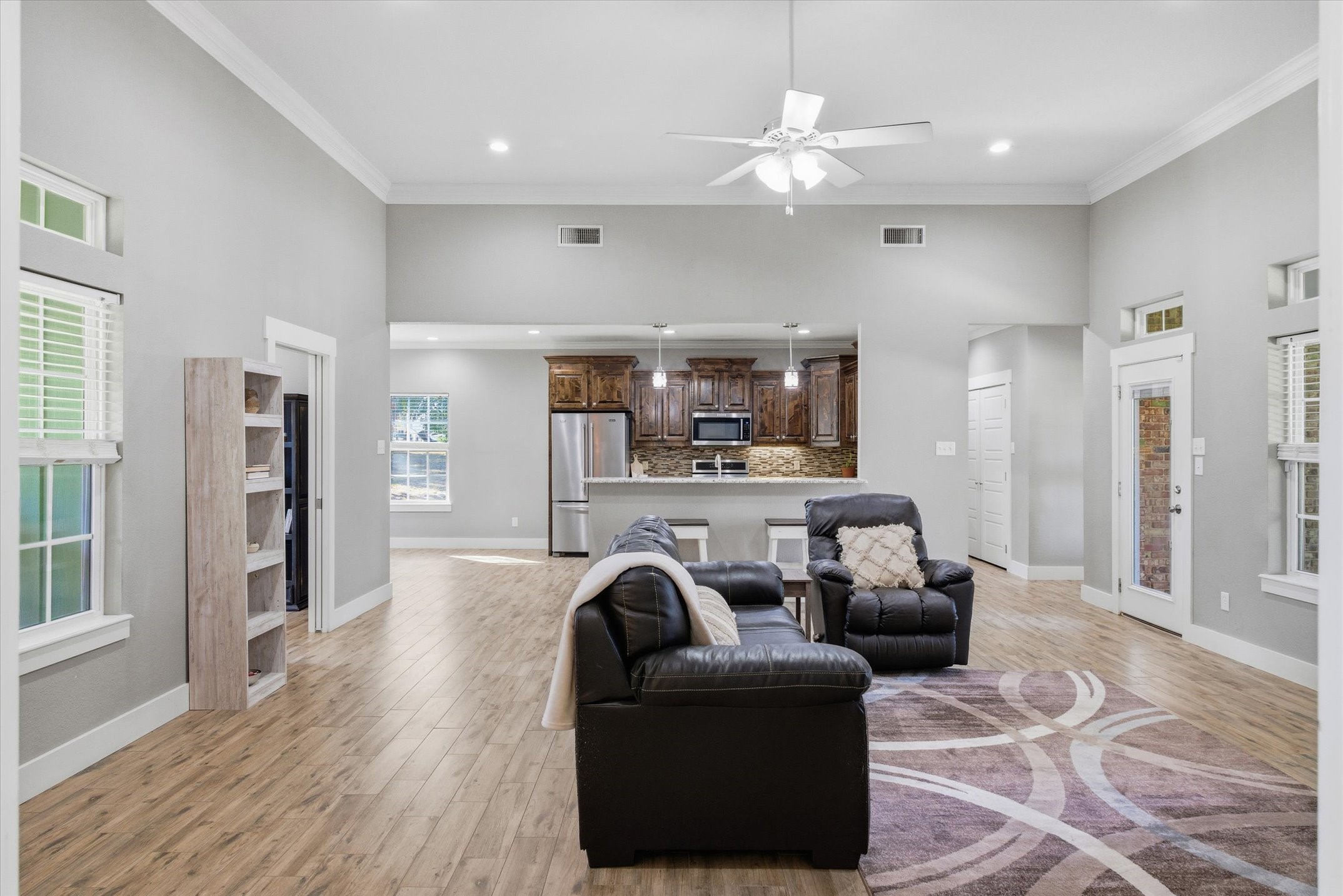 271 Rscr 4269 Emory, TX 75440 - Photo 9 of 48 a living room with furniture and a wooden floor