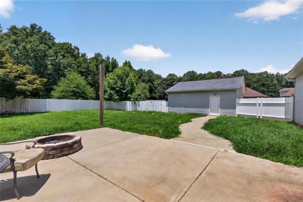 8715 Gullatt Road Palmetto, GA 30268 - Photo 29 of 39