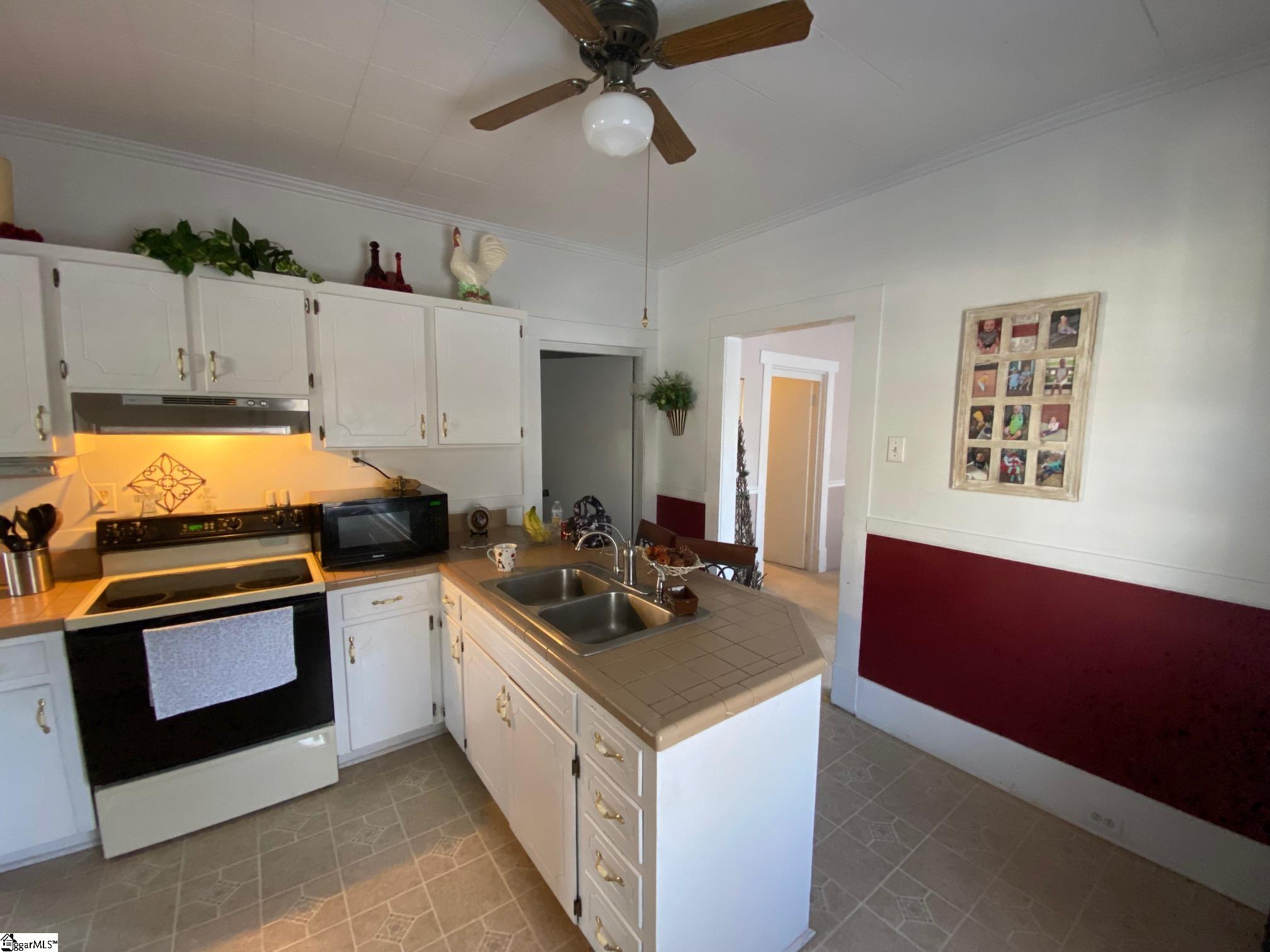 325 Stoddard Mill Road Gray Court, SC 29645 - Photo 16 of 23