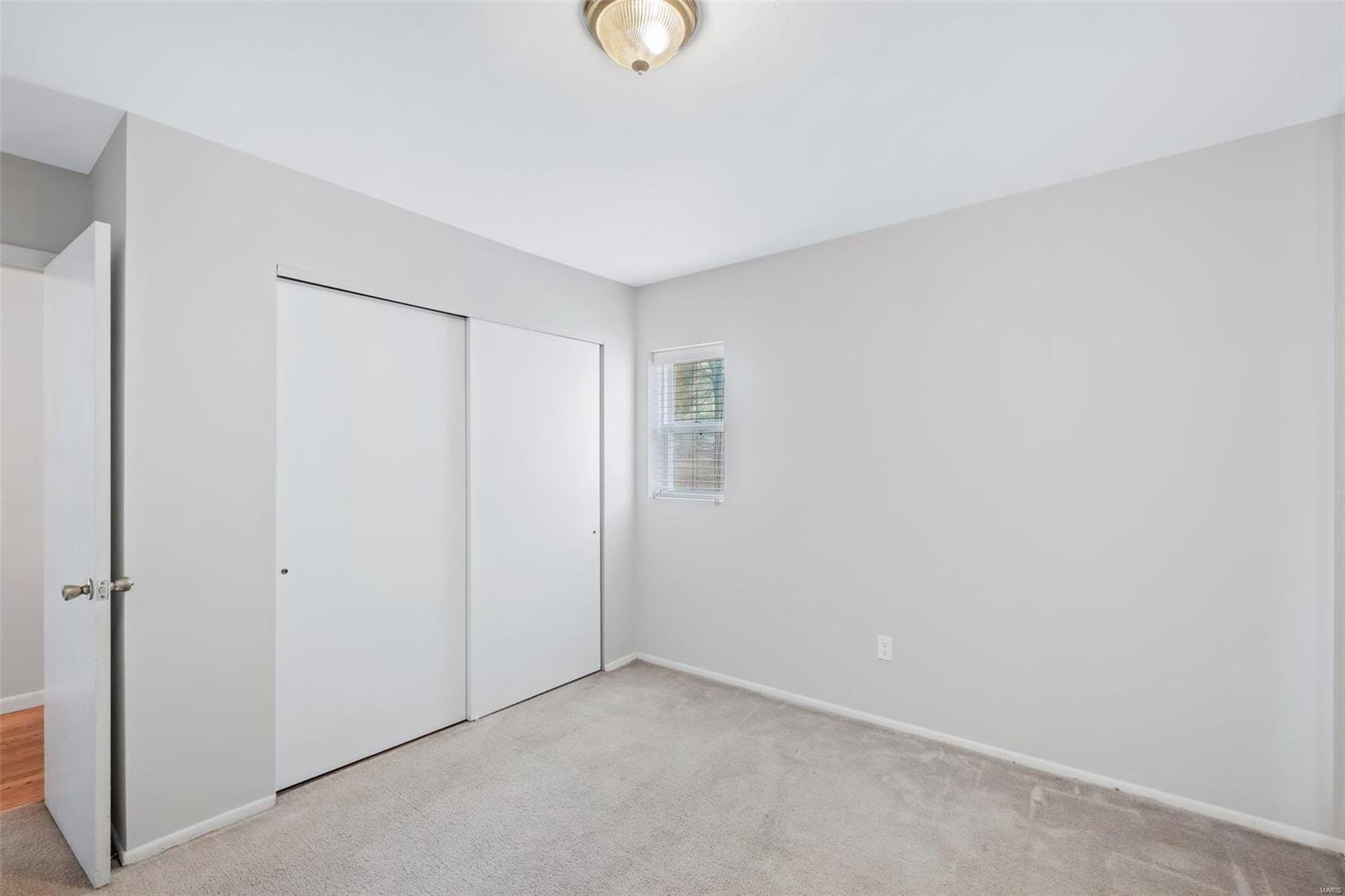 4003 Parker Road Florissant, MO 63033 - Photo 18 of 26 Gallery Image 18
