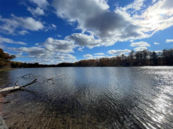 $329,000 | 7 West Tanager Trail, Hayward, WI 54843