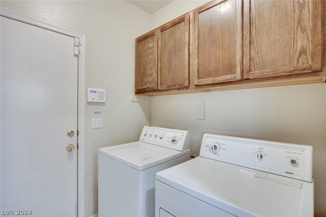 1700 Millstream Way Henderson, NV 89074 - Photo 32 of 78 With top cabinets for storage