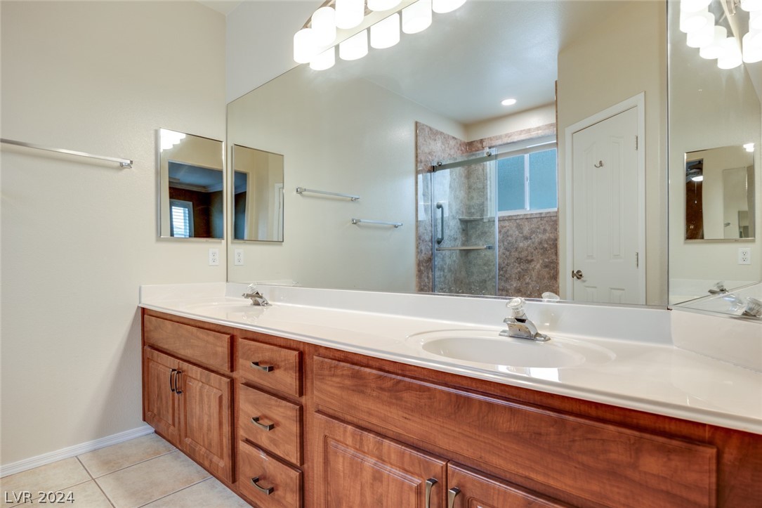 1700 Millstream Way Henderson, NV 89074 - Photo 52 of 78 Double sink