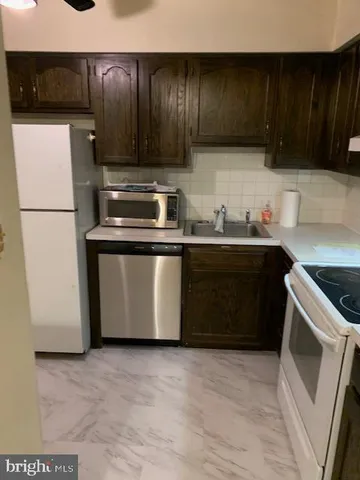 $164,900 | 37 Chiswick Drive, Lindenwold, NJ 08021