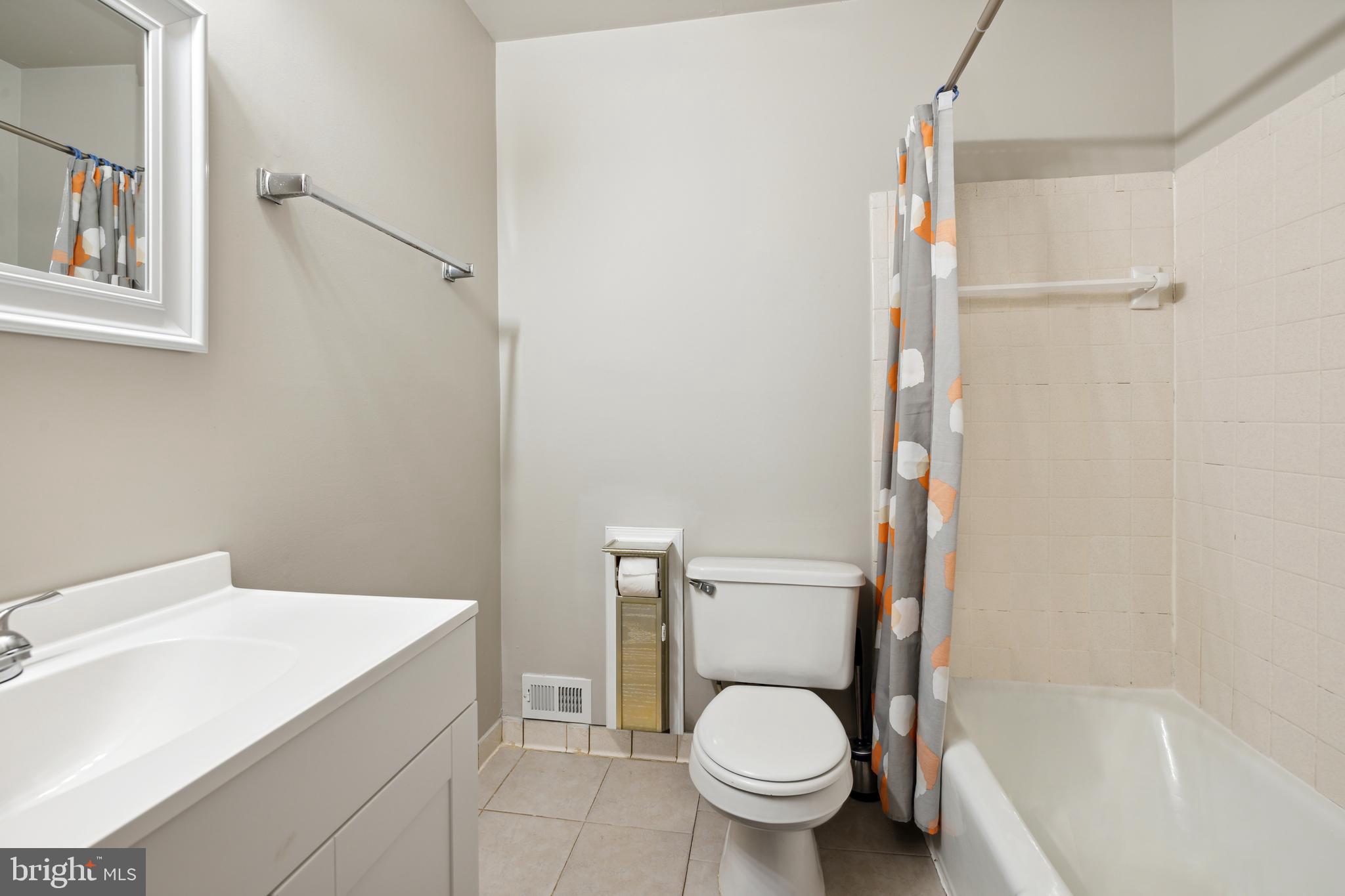 316 West Deer Park Road, Unit 1B Gaithersburg, MD 20877 - Photo 11 of 36