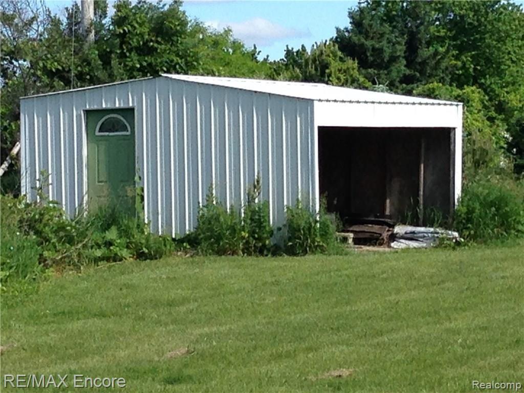 4920 Herd Road Metamora, MI 48455 - Photo 19 of 25 IMG_6190.JPG