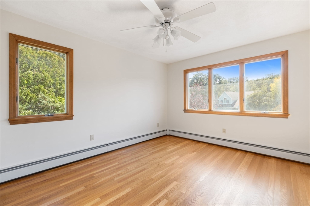 34 Andrews Road Wakefield, MA 01880 - Photo 11 of 23