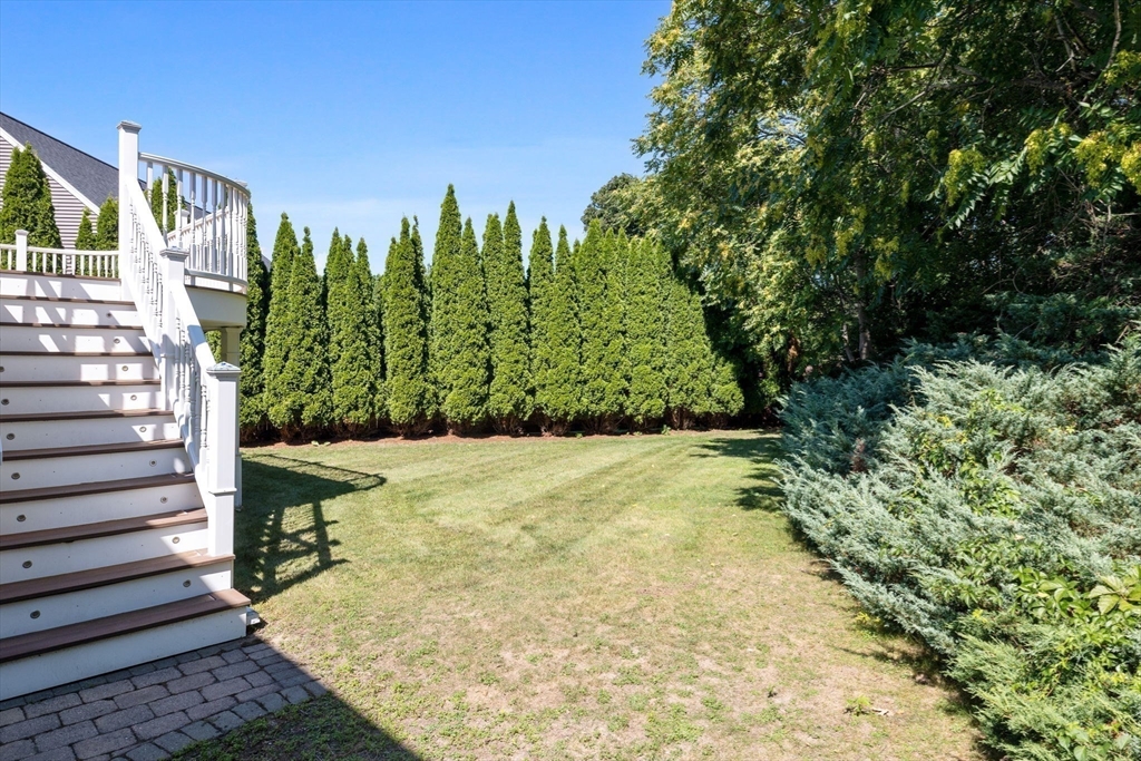 34 Andrews Road Wakefield, MA 01880 - Photo 22 of 23