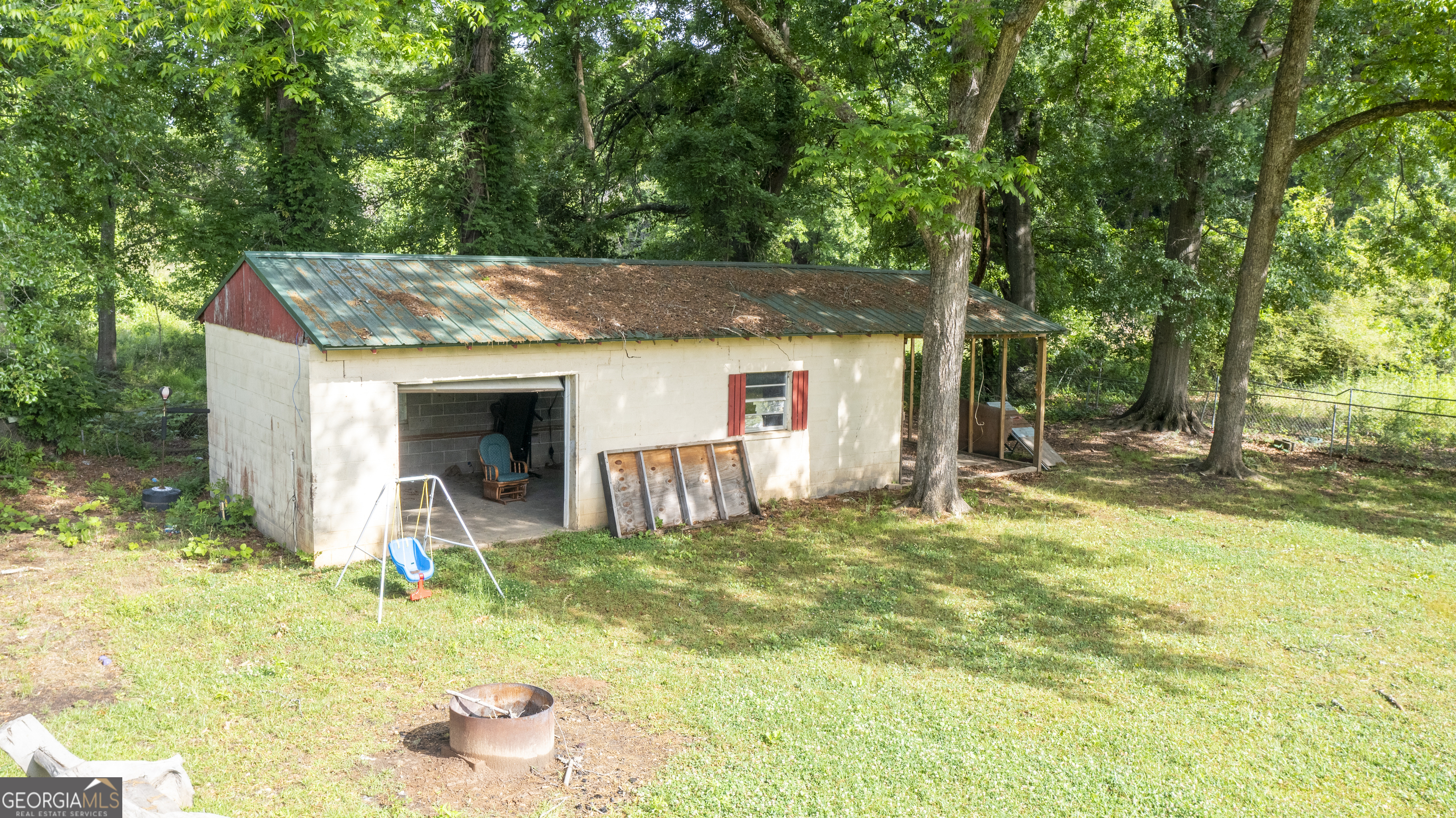 4 Johnson Avenue Manchester, GA 31816 - Photo 30 of 37