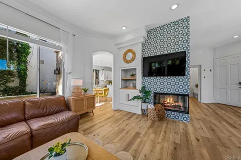 $1,495,000 | 7161 Tanager Drive, Carlsbad, CA 92011