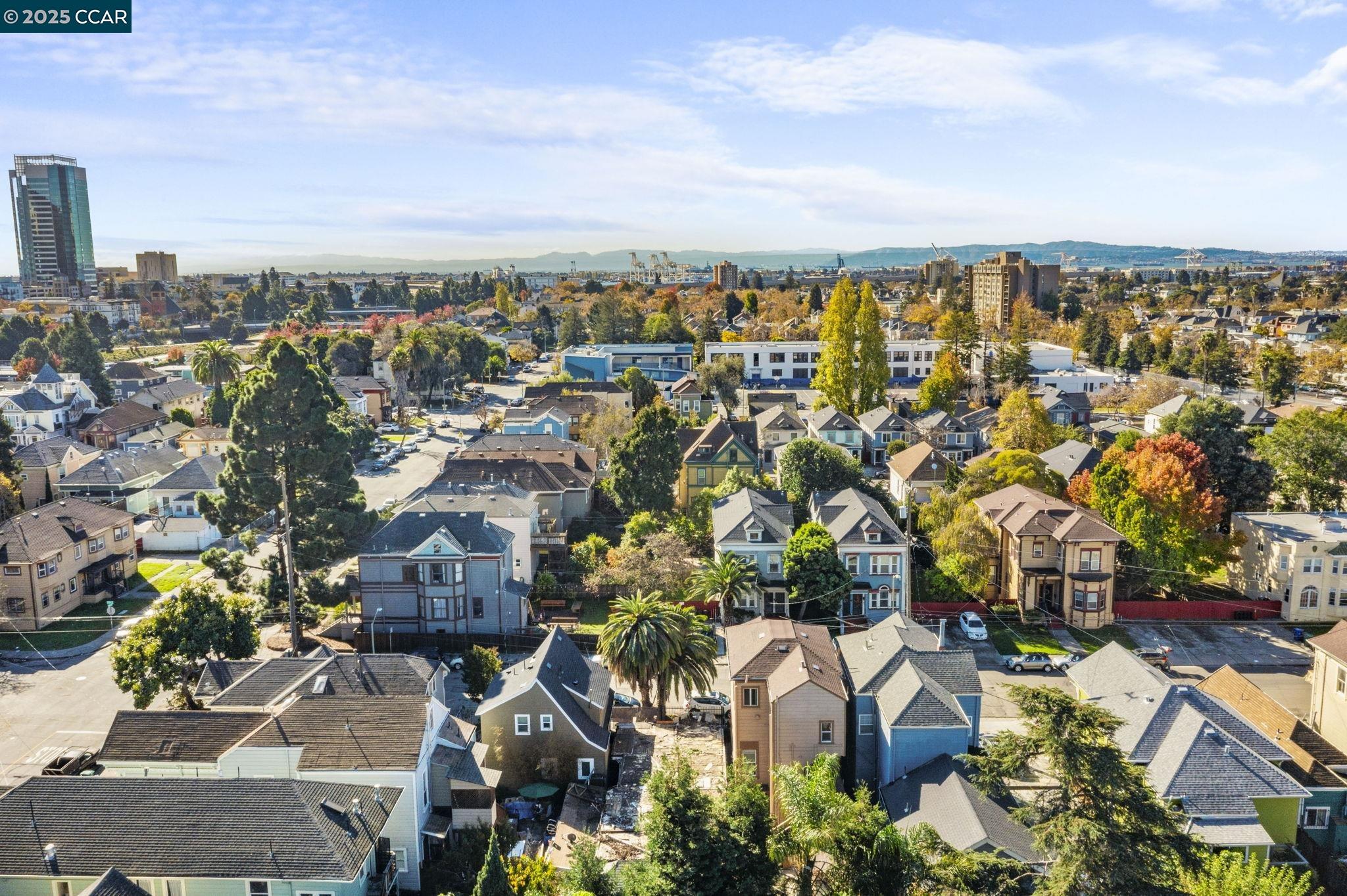 814 20th Street Oakland, CA 94607 - Photo 17 of 27 an aerial view of multiple house