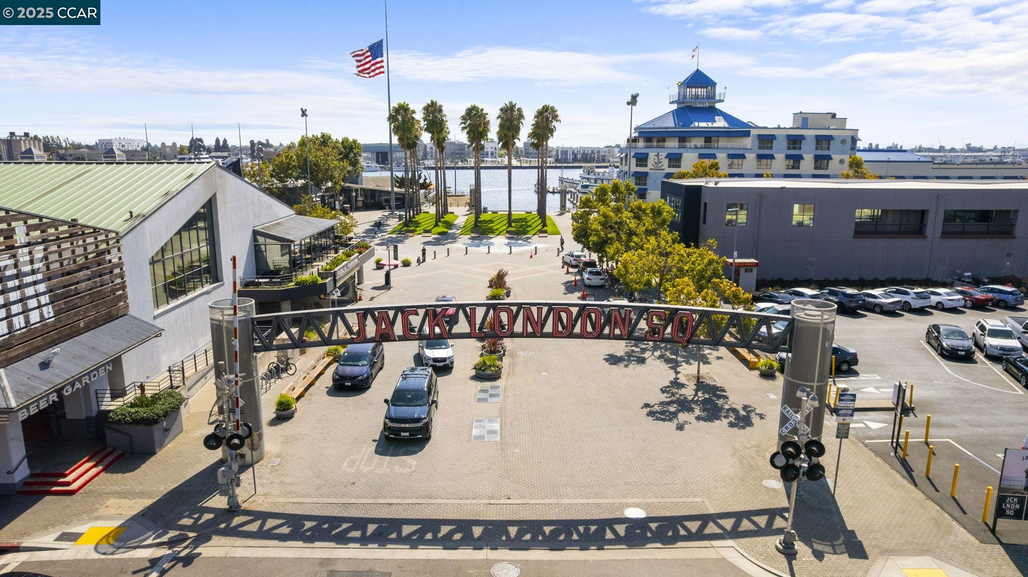 814 20th Street Oakland, CA 94607 - Photo 21 of 27 a view of city
