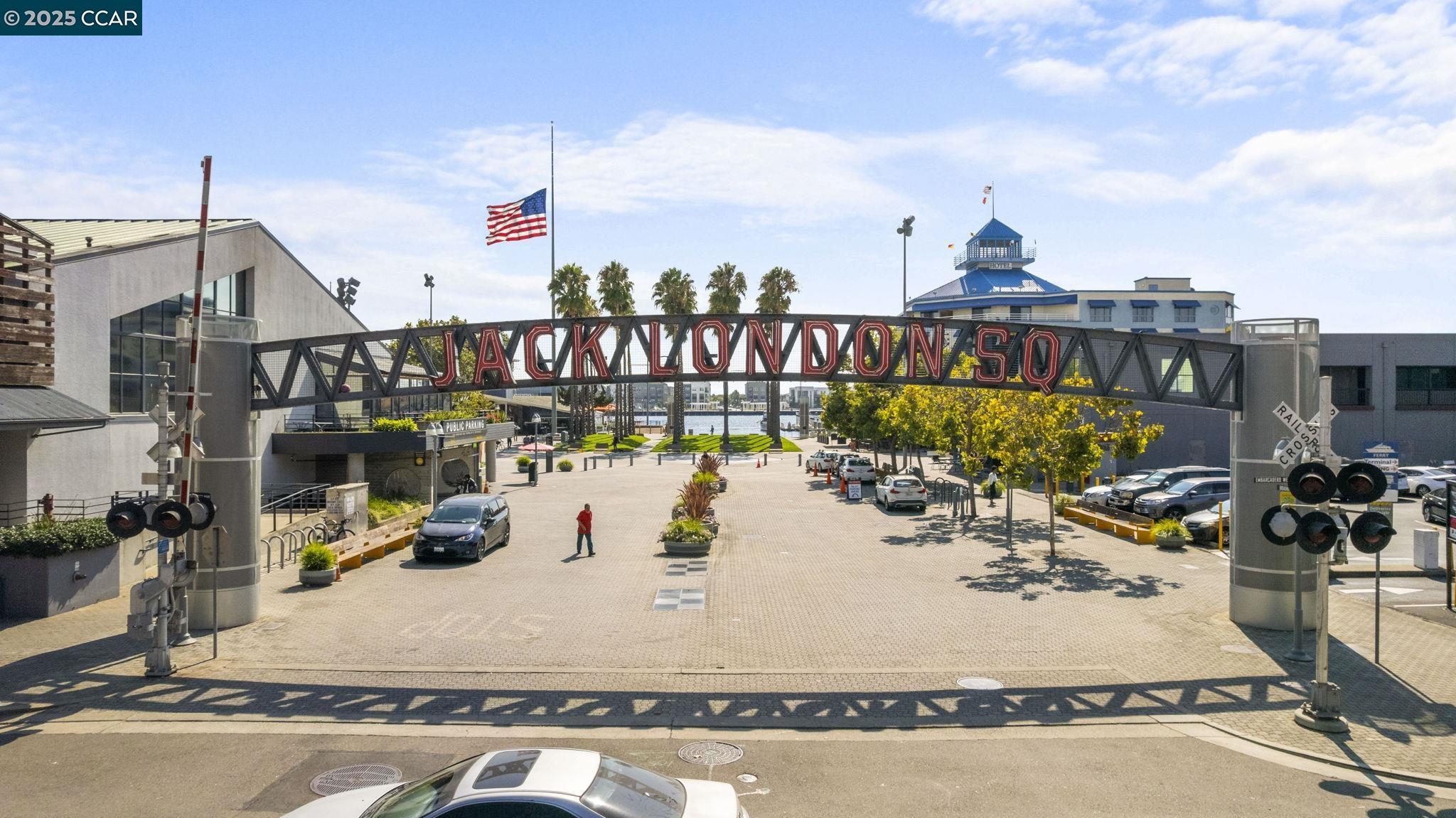 814 20th Street Oakland, CA 94607 - Photo 24 of 27 a view of swimming pool with outdoor seating space
