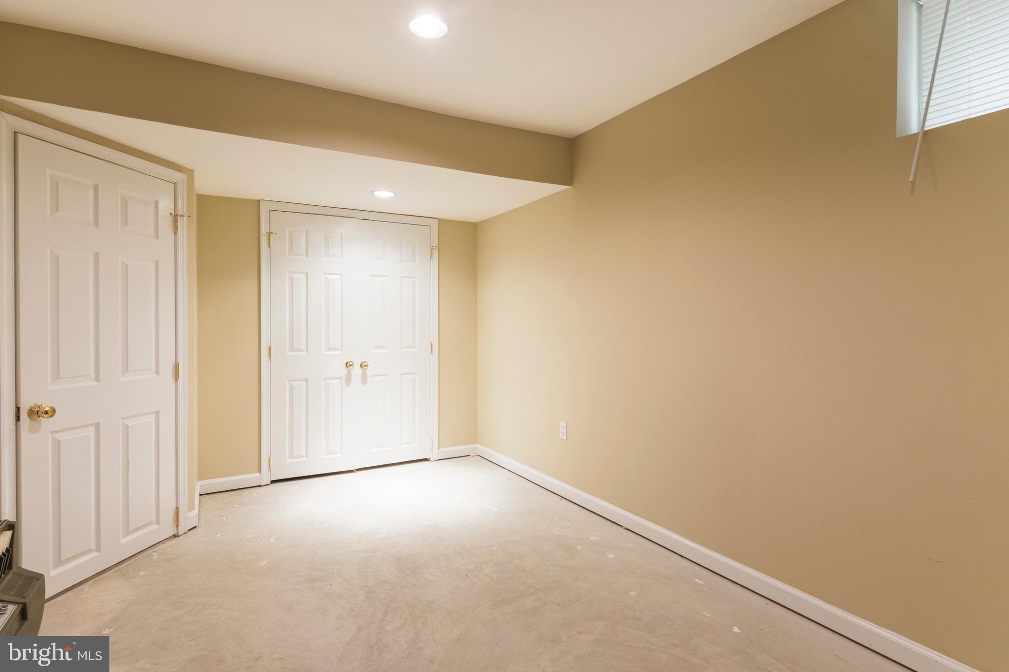 8640 Willow Run Road Windsor Mill, MD 21244 - Photo 31 of 37 5th Bedroom