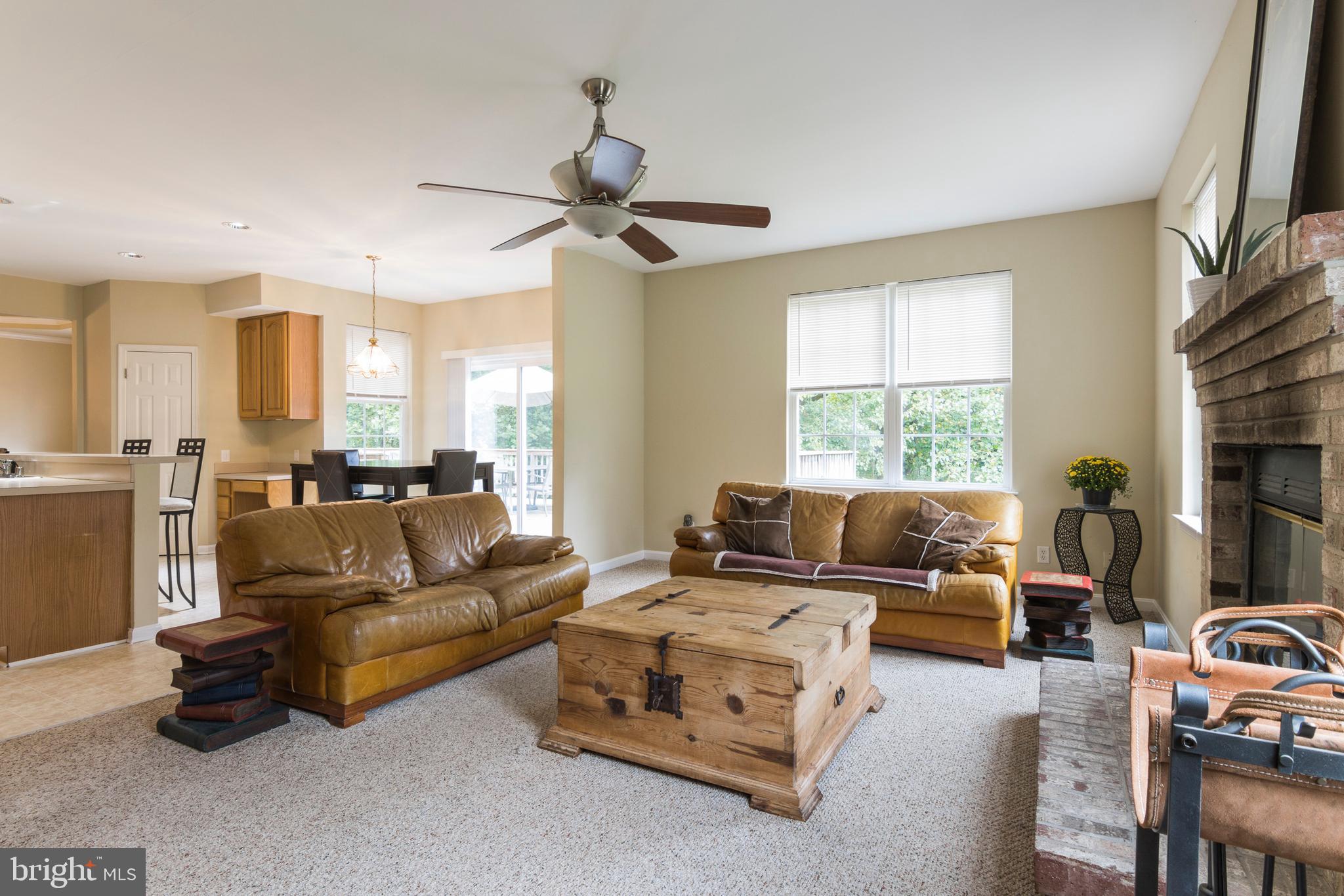 8640 Willow Run Road Windsor Mill, MD 21244 - Photo 9 of 37 Family Room