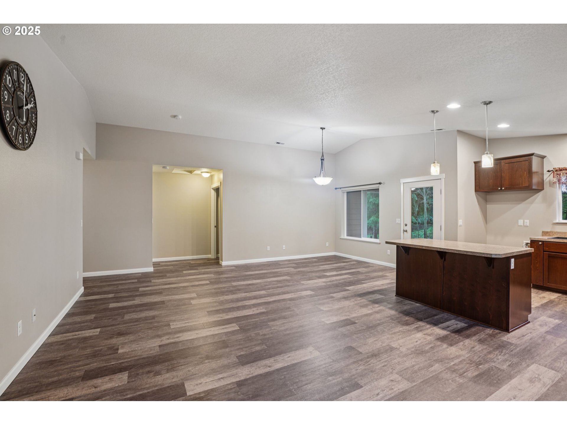 351 Stella Road Longview, WA 98632 - Photo 4 of 32 Gallery Image 4
