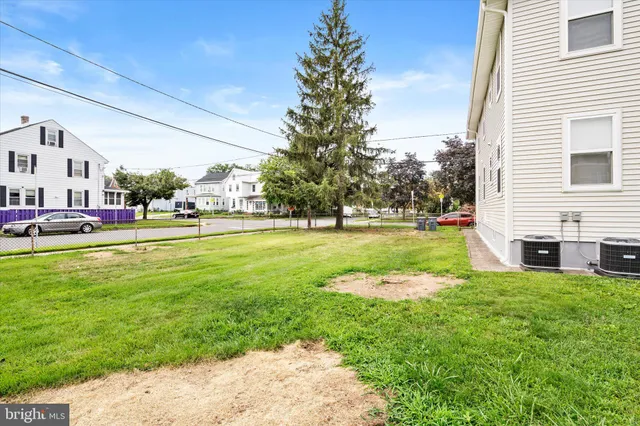 $1,800 | 656 Schiller Avenue, Hamilton, NJ 08610