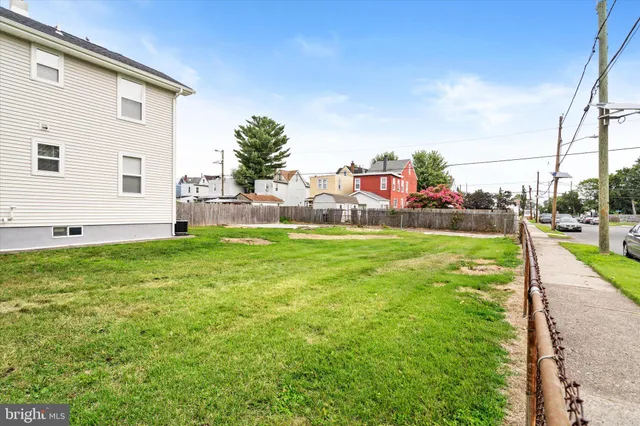 $1,800 | 656 Schiller Avenue, Hamilton, NJ 08610