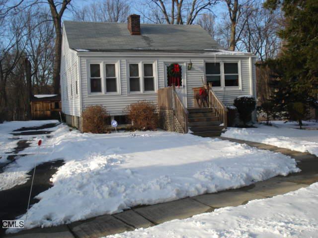 33 Pequonnock Road Trumbull, CT 06611 - Photo 1 of 1 Gallery Image 1