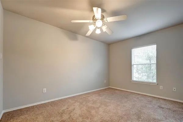 $2,000 | 1718 Redwing Cove Drive, Houston, TX 77009