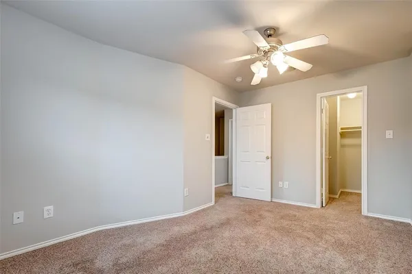 $2,000 | 1718 Redwing Cove Drive, Houston, TX 77009